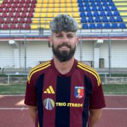 Dejan Danza con maglia rossoblu —
